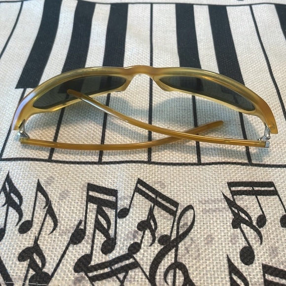 Valentino Gold and Black Sunglasses with Reflective Lenses Vintage Glass Pouch main image 8